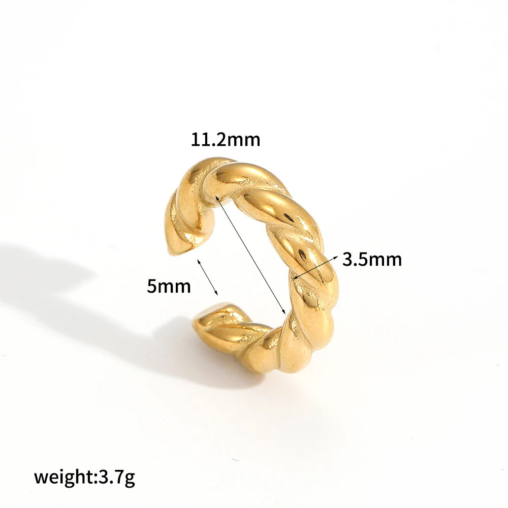 Ear Cuff Multicamadas Dourado - Estilo Moderno