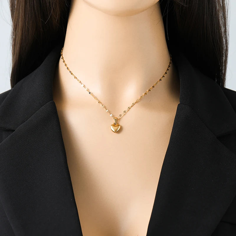 Conjunto Luxo Coração - Colar, Pulseira e Brincos Dourados