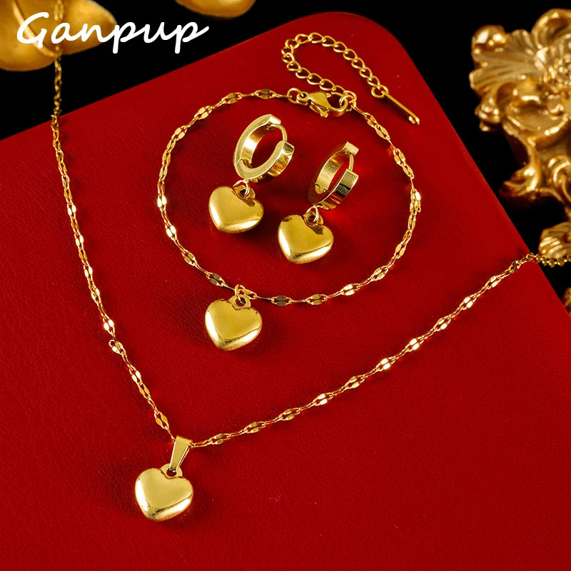 Conjunto Coração Elegante - Colar, Pulseira e Brincos